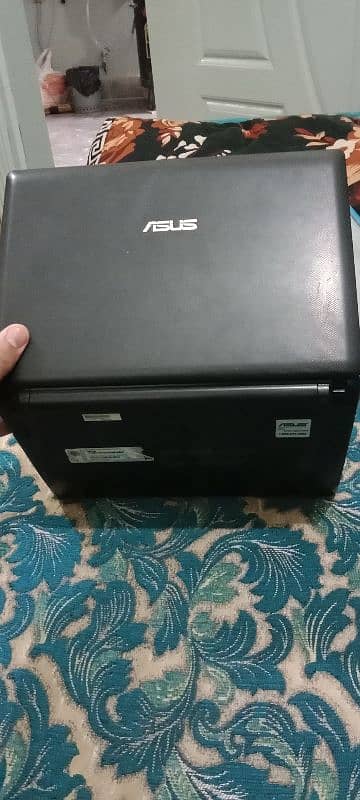 Asus mini laptop 2