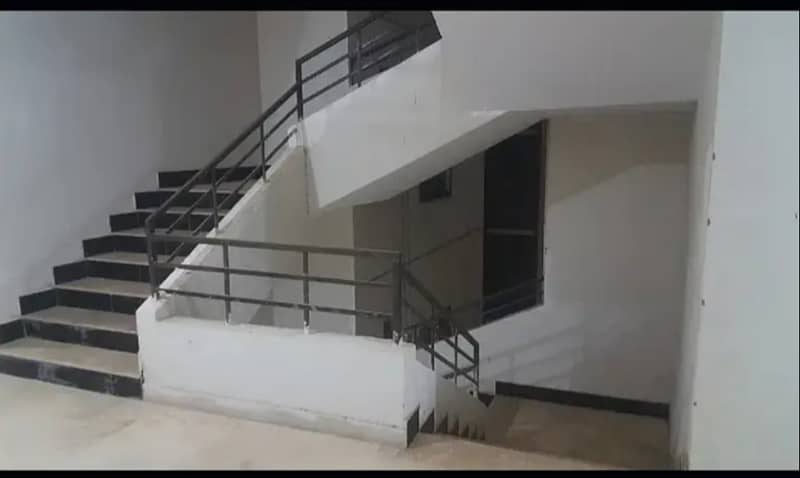 2 bed d d in Shaz apartment Gulzare Hijri Scheme 33 near kaneez Fatima 2