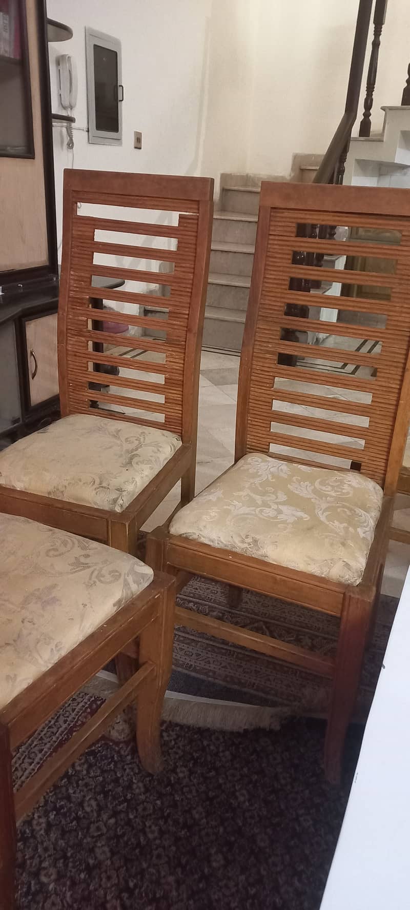 Beautiful solid Dining set 5