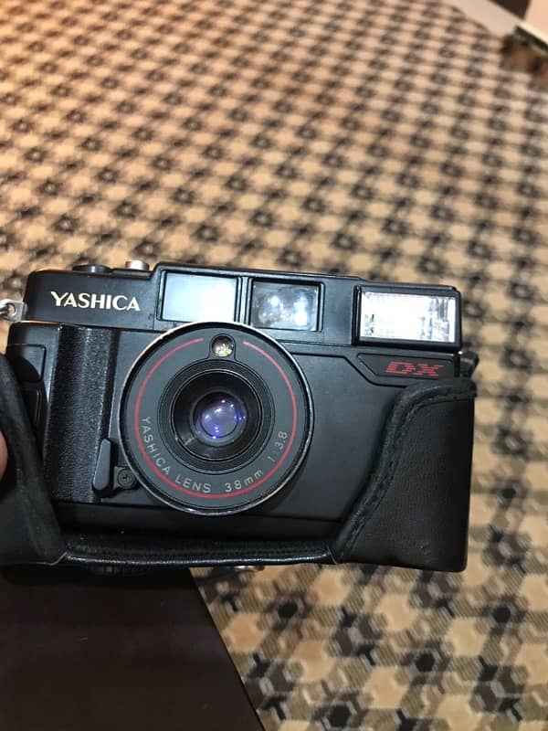 old camera of yashica 0