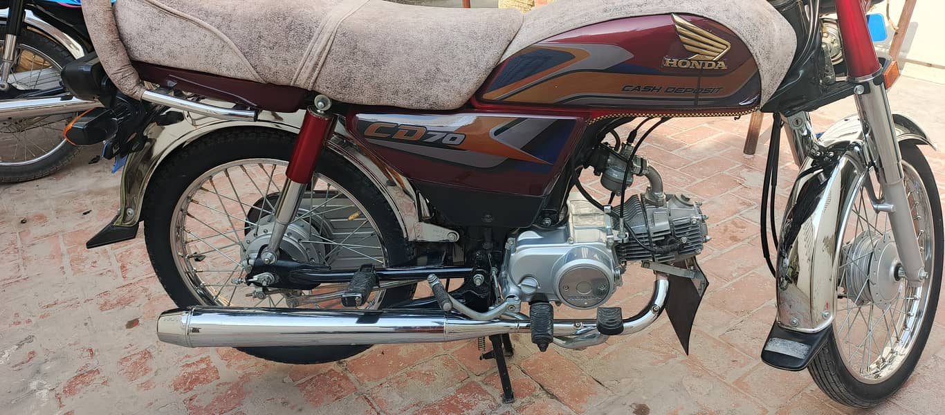 Honda CD 70 4