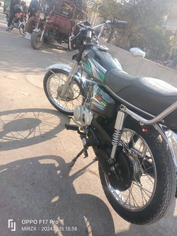 Honda 125 for sale urgently total original parts all genuine 5