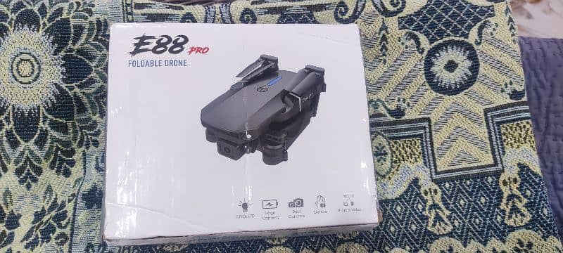 Drone E88 Pro Drone Dual Camera Quad Axis Remote Control 0