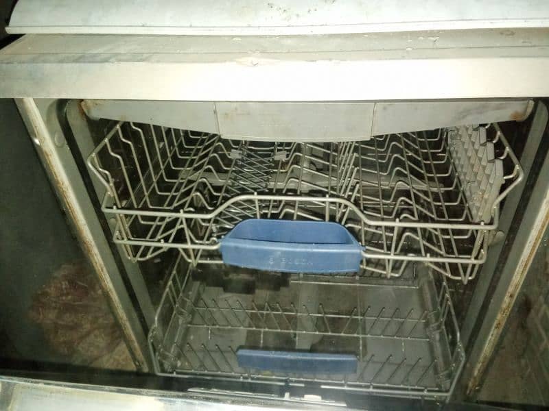 Dishwasher 3