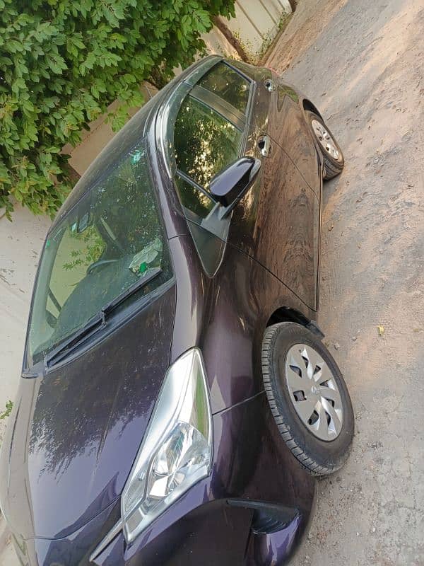 Toyota Vitz 2018 1