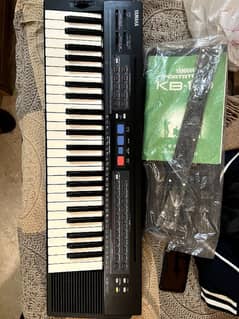 Yamaha KB 110 Piano