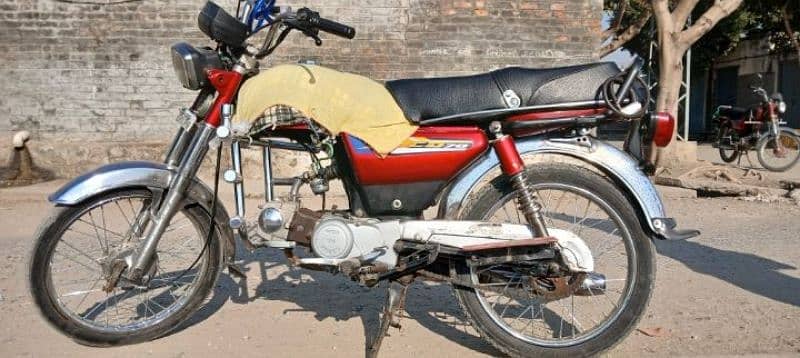 bike m koi kam nahi hai original sman sath milgu 7