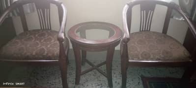 center table with 2 chairs