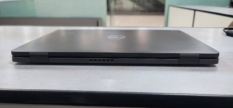 Dell latitude  7420 6