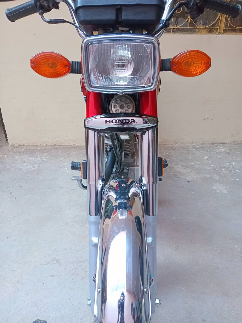 Honda CG 125 Model (2024) 4