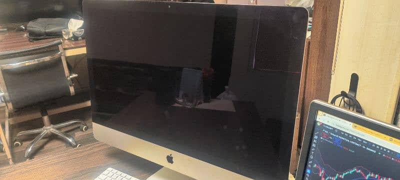 iMac Late 2013 (27 Inch) 0