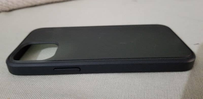 iphone 11 pro cover 4