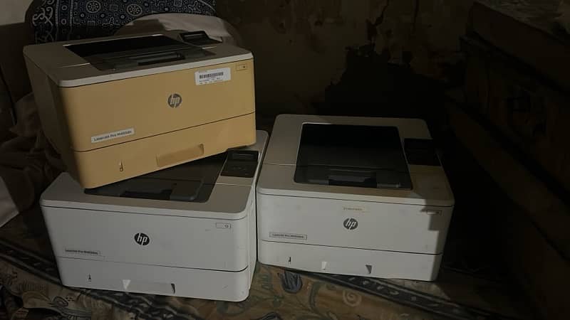 HP LASAER JET402 dne 0