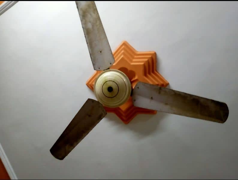 CEILING FAN 10