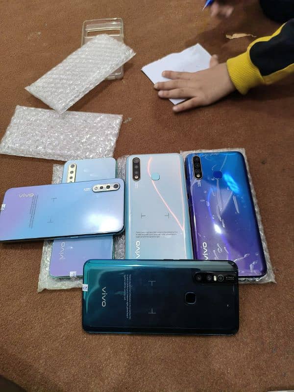 vivo S1 ,v15,y19,y17 y85,y83 all vivo stock available 2