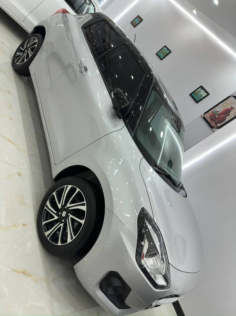 Suzuki swift GLX VVT 2024 Already Bank Leased 4