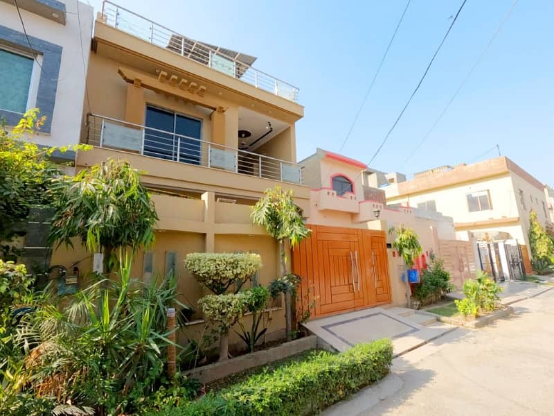 8 Marla House For sale In Rs. 32000000 Only 4