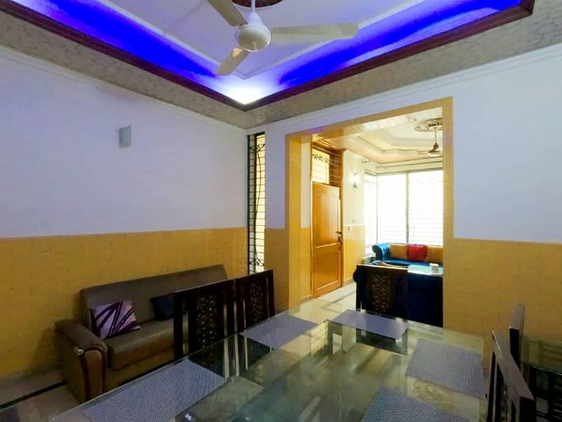 8 Marla House For sale In Rs. 32000000 Only 15