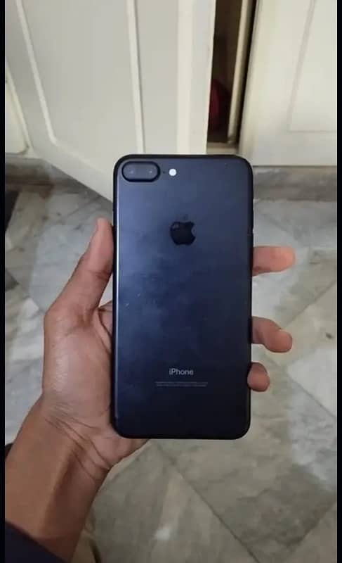 iphone 7 plus 128GB PTA 0