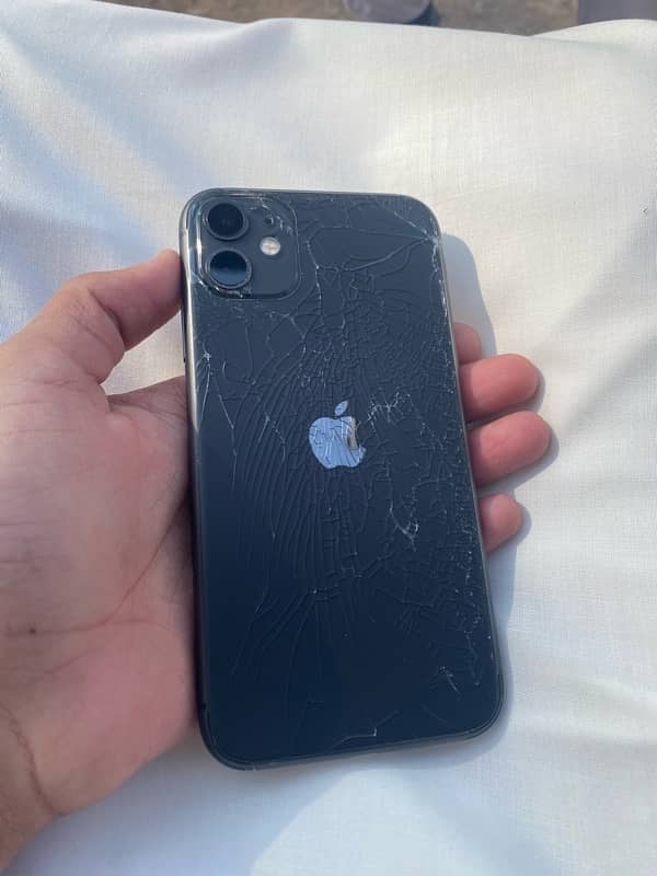 iphone 11 (03175679324) WhatsApp 5