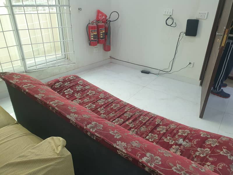 7 marla Brand New Upper Portion Available for Rent in N Block DHA Phase 1 Lahore 3