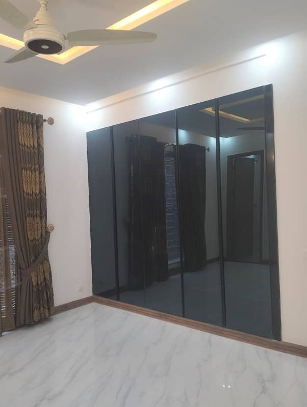 1 Kanal House Lower Portion in Basement Available For Rent In DHA Phase 6 18