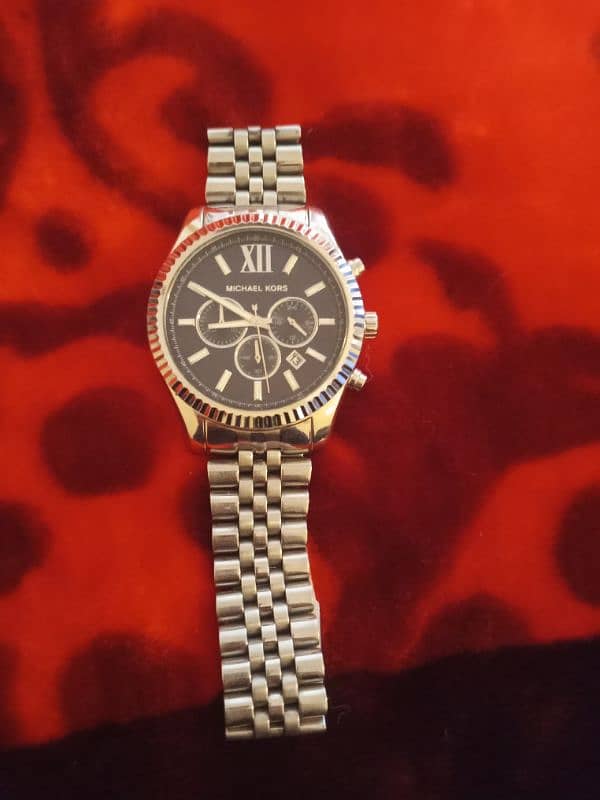 micheal kors branded watch 20 thousand only 0