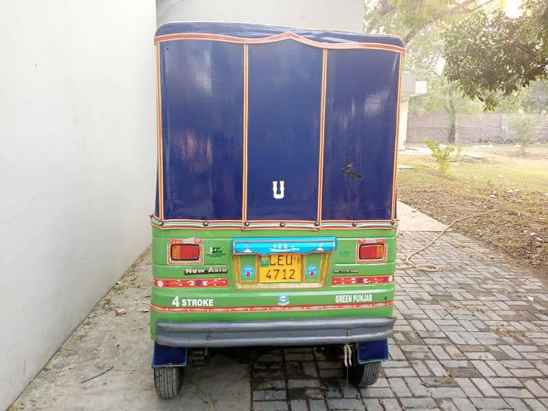 Used New Asia 4-Stroke Auto Rickshaw for Sale – Excellent Condition 3