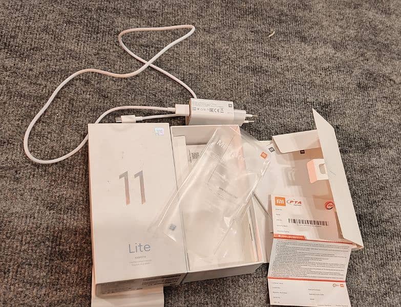 Xiaomi 11lite 8/128 Official PTA Approved 5