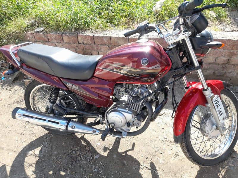 Yamaha yb125z 2023 model 1