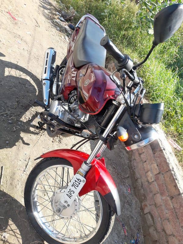 Yamaha yb125z 2023 model 3