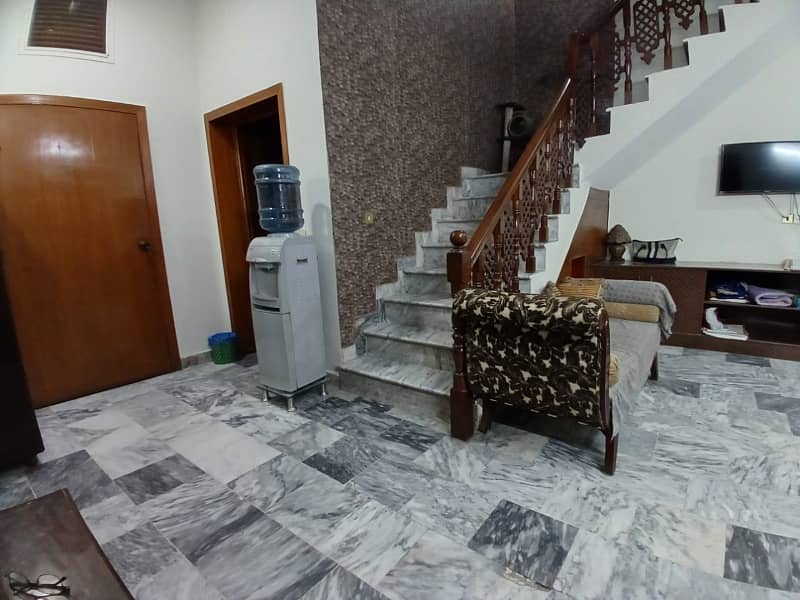 10 MARLA FACING PARK HOUSE FOR SALE IN FAISAL TOWN LAHORE 3