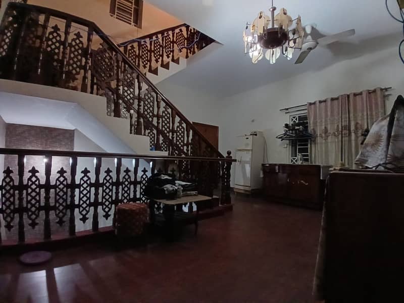 10 MARLA FACING PARK HOUSE FOR SALE IN FAISAL TOWN LAHORE 13