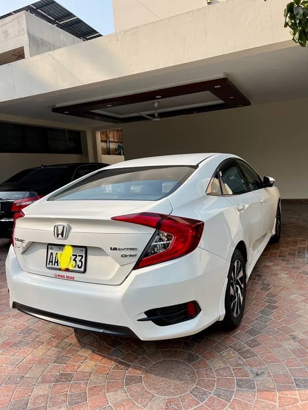 Honda Civic Oriel 2018 0