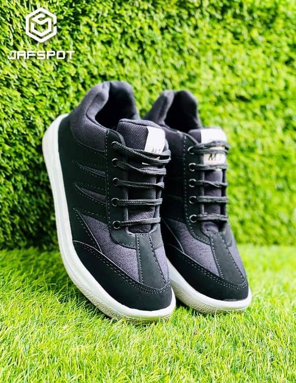 Men sneakers 1