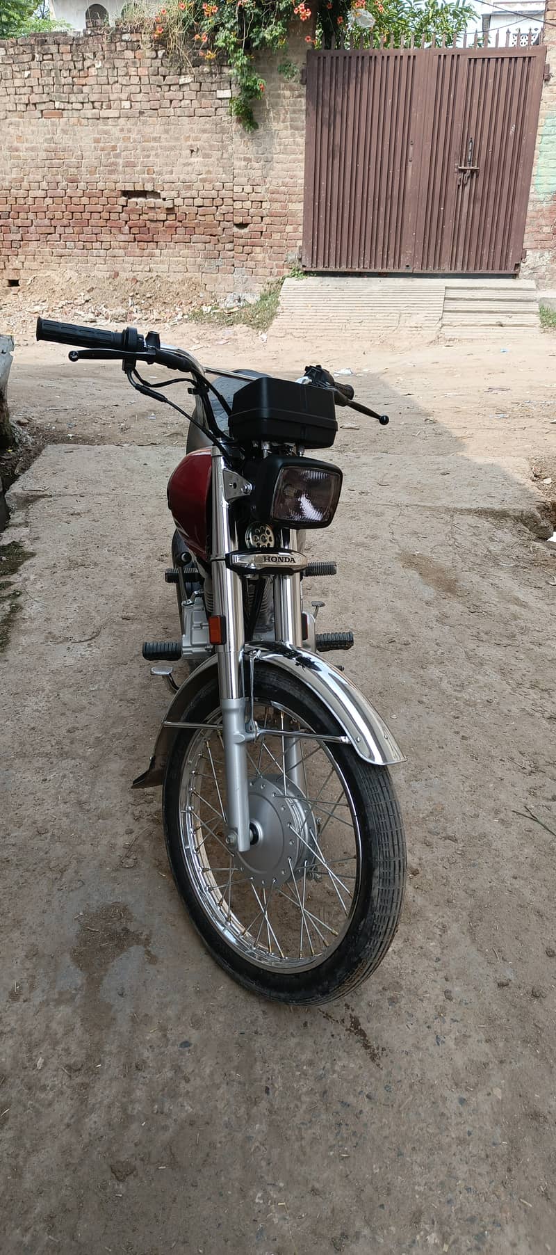 Honda 125 special edition 5