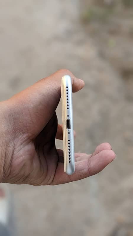 iPhone 7 Plus non pta 4