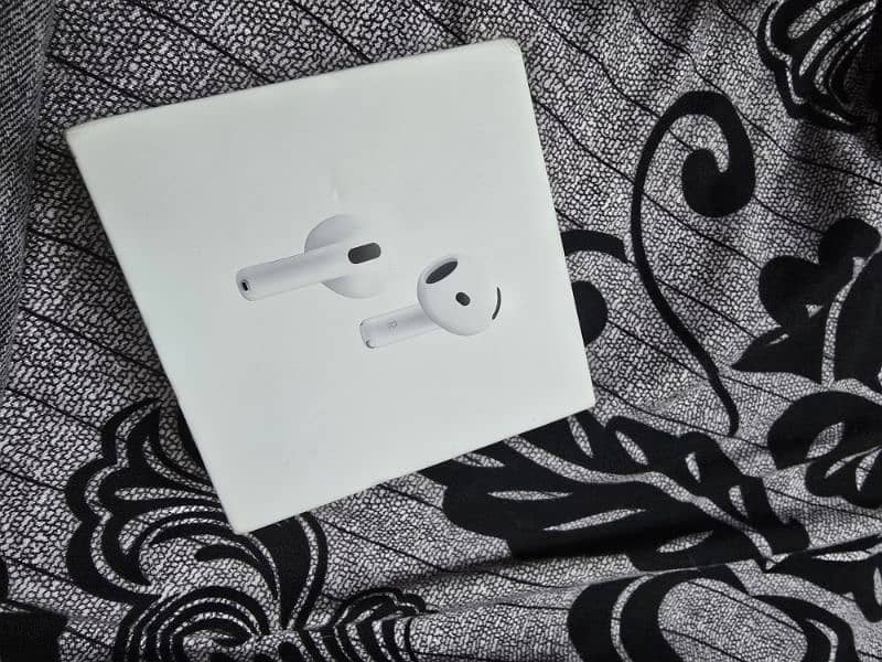 Airpods 4 active noise cancelation just box opened 5