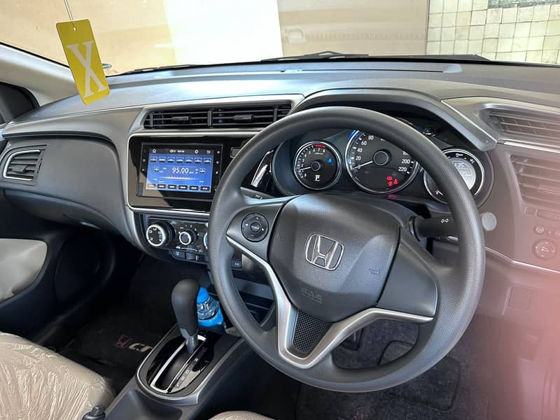 Honda City IVTEC 2022 4