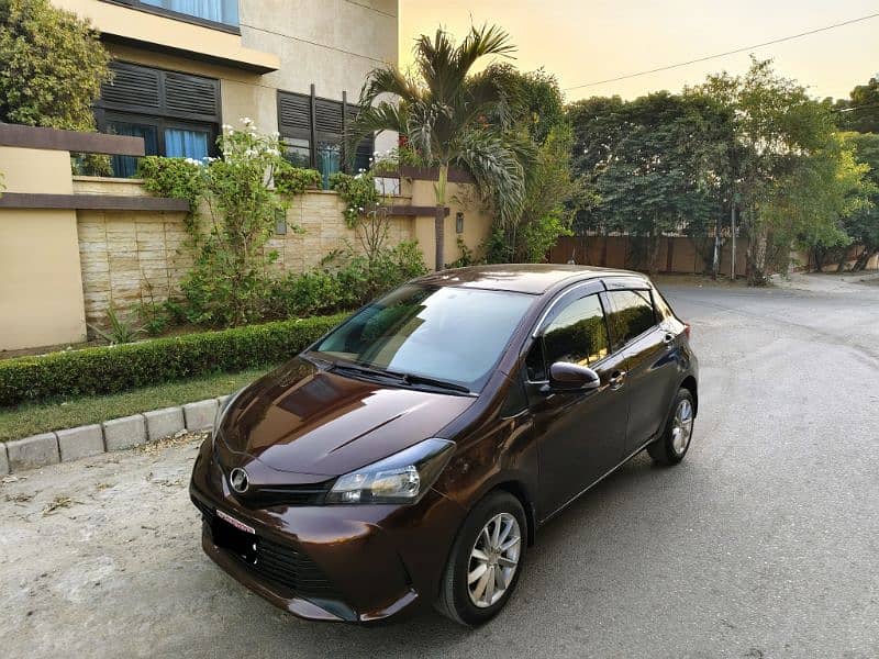 TOYOTA VITZ F 1.0 LIMITED EDITION MODEL 2014 REG. 2017 ORIGINAL BROWN 2