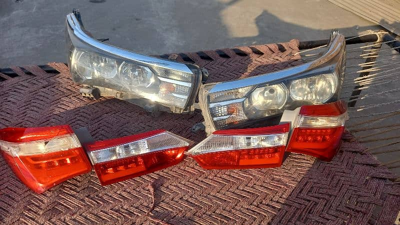 Toyota Corolla grande lights 1