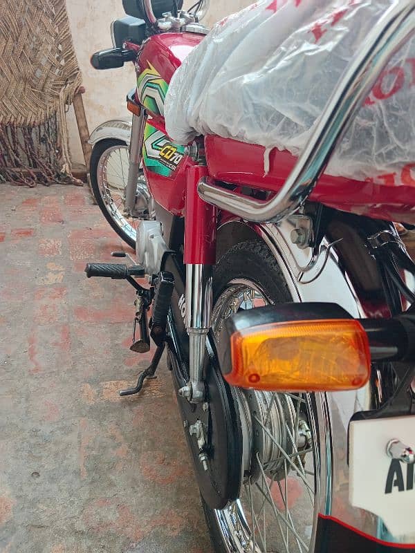 bike bilkul ok ha koi ni ha 1