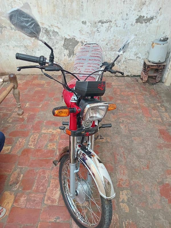 bike bilkul ok ha koi ni ha 5