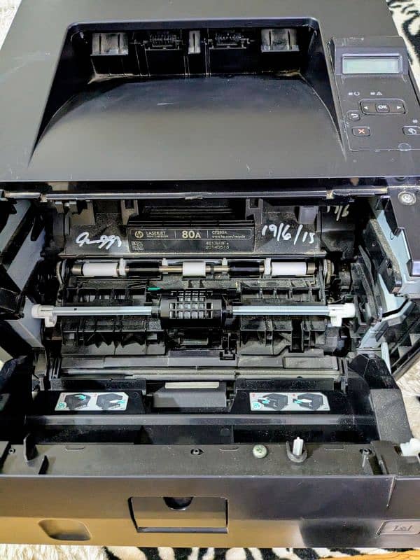 HP Laserjet Pro 400 4