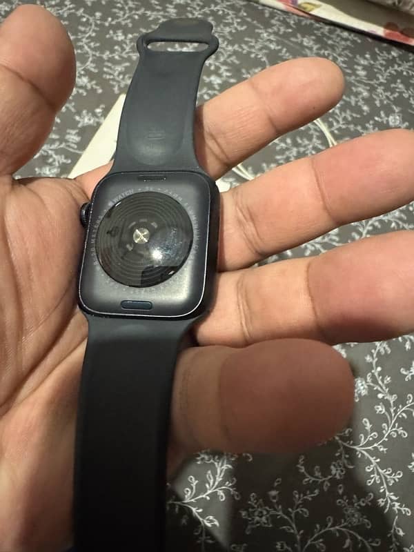 Apple Watch SE2 2022 2nd Generation Complete Saman Original 1