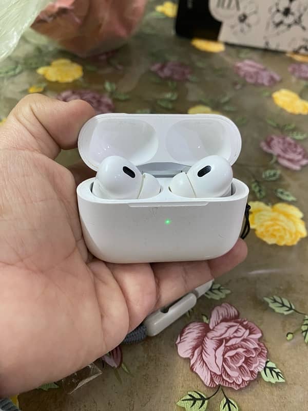 APPLE AIRPODS PRO 2 second generation 1