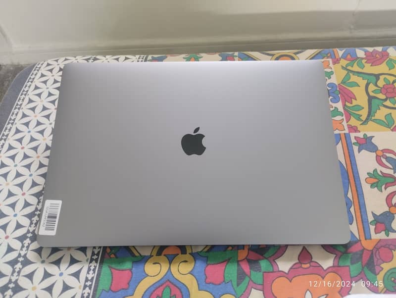 MacBook Pro 2019-16 Display-32/1TB SSD-50CC 2