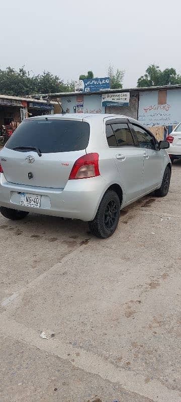 Toyota Vitz 2005 3