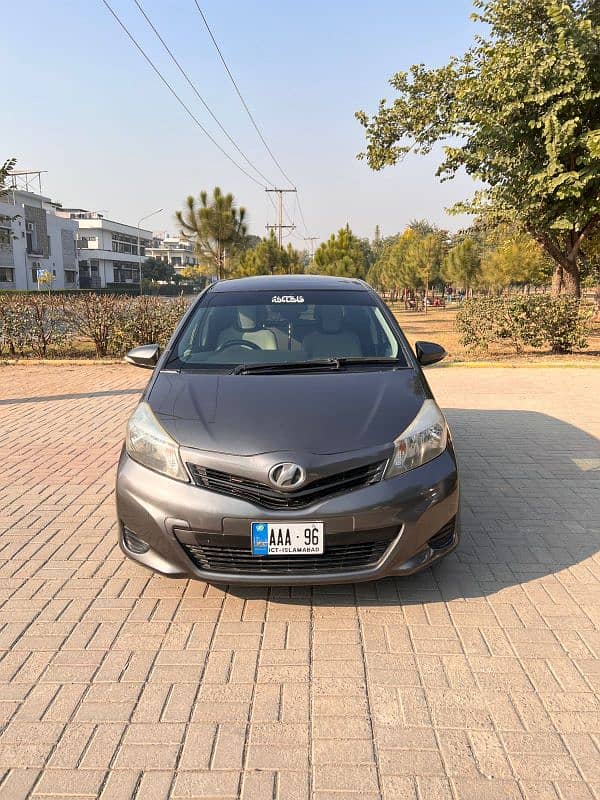 Toyota Vitz 2012, Islamabad registered for sale 0