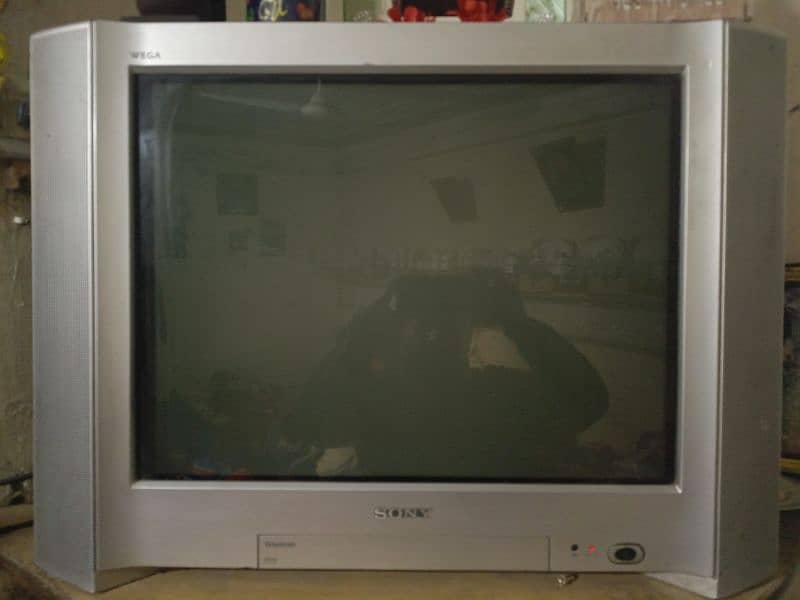 sony wega 25 inch TV for sale condition 8/10 1